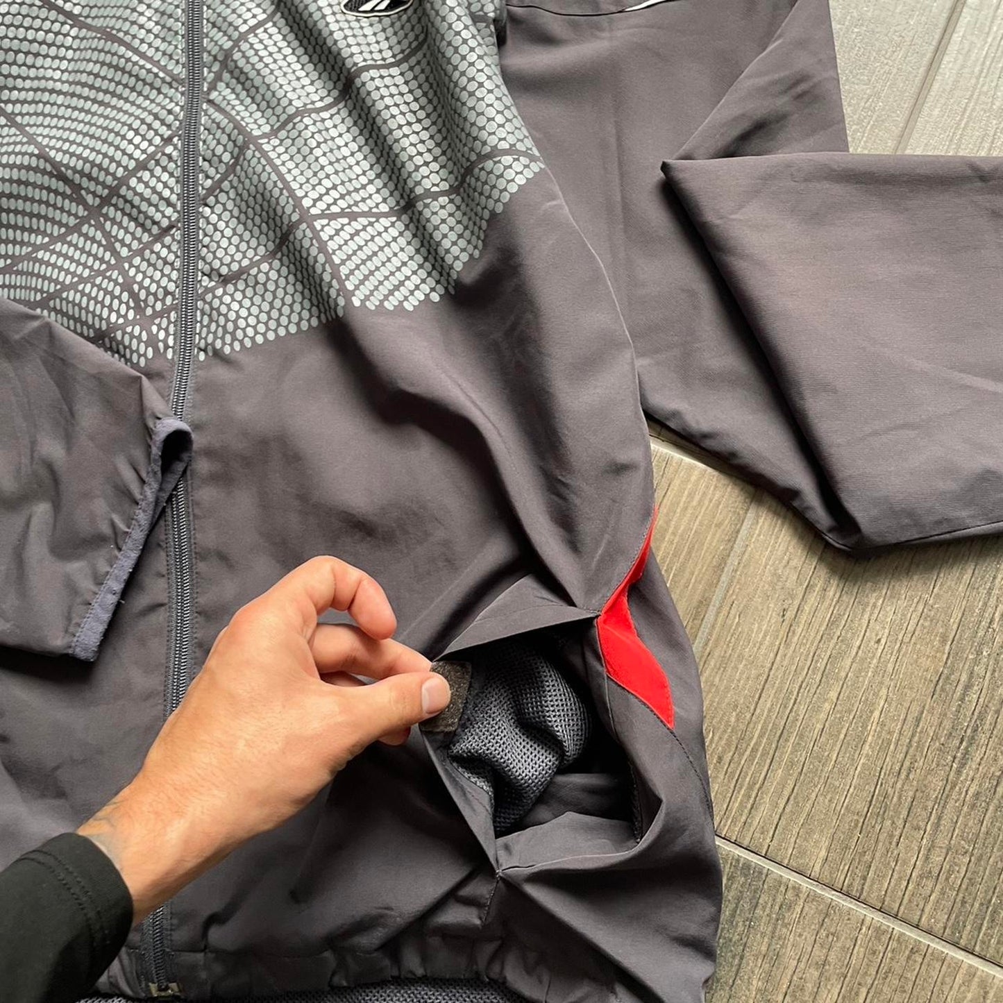 Reebok zip nylon vintage baggy y2k L jacket