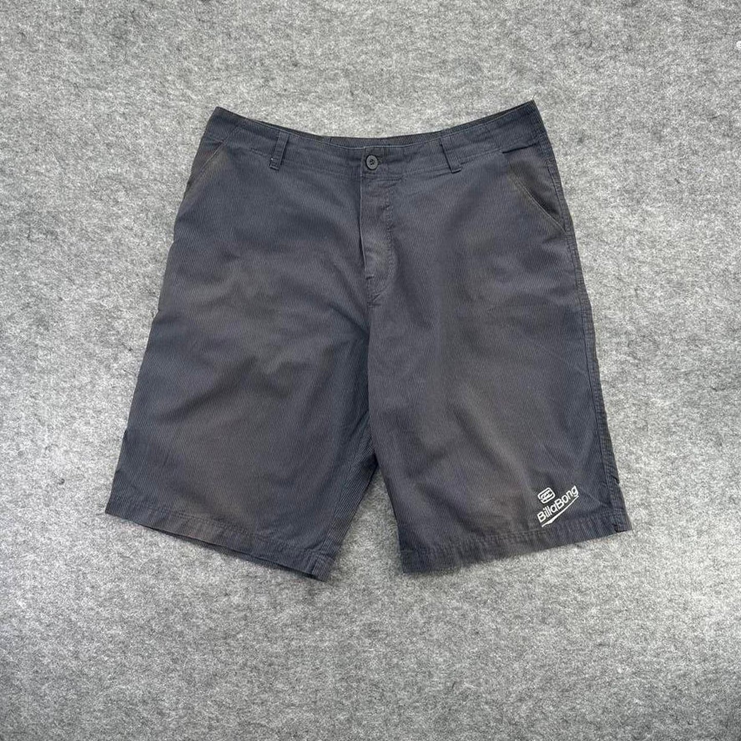 Y2k billabong gray corduroy shorts