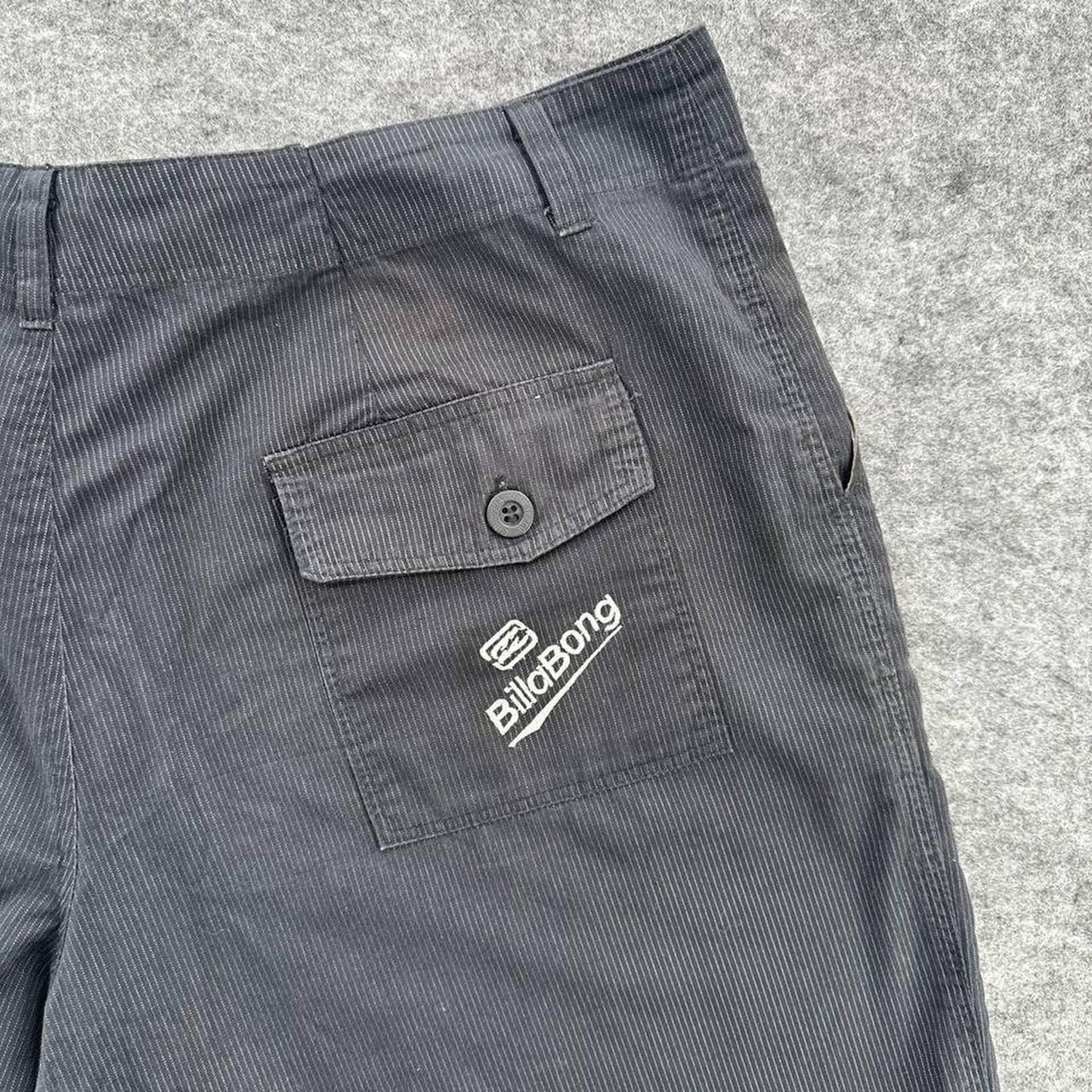 Y2k billabong gray corduroy shorts