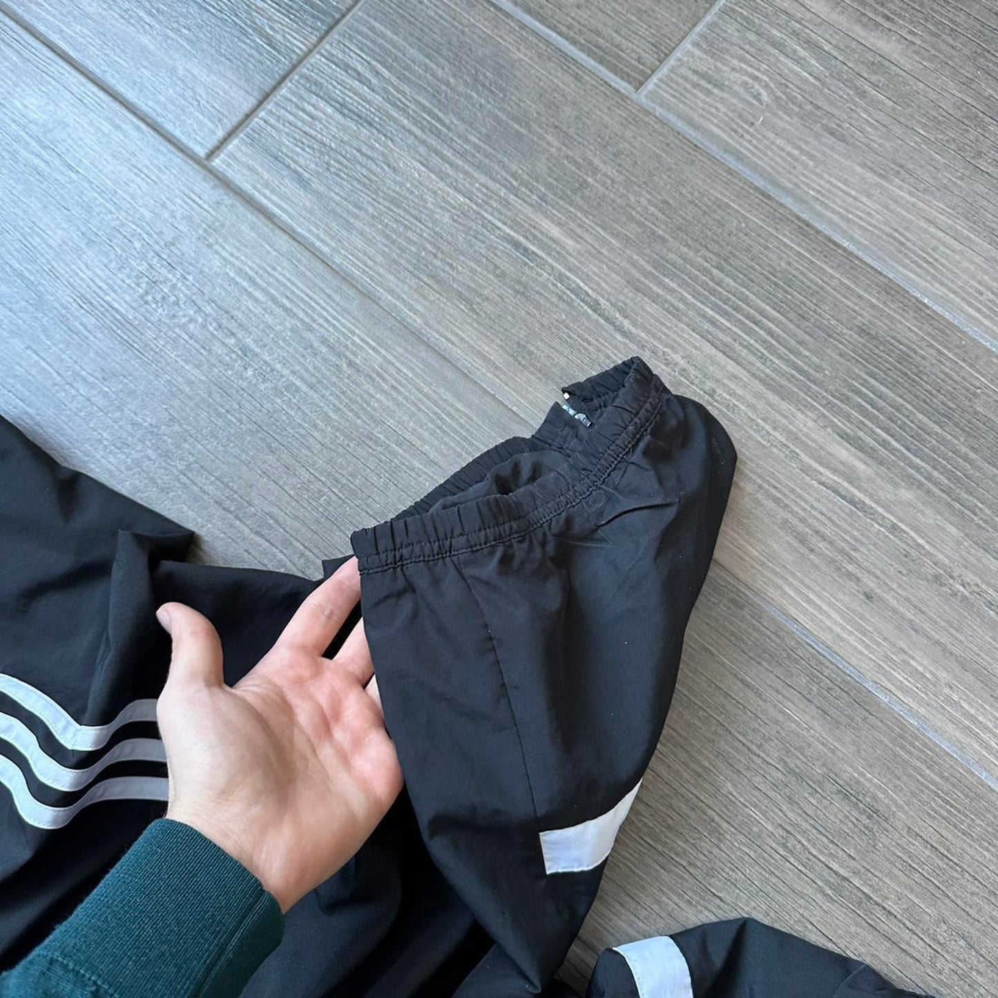 Adidas vintage baggy joggers sweatpants