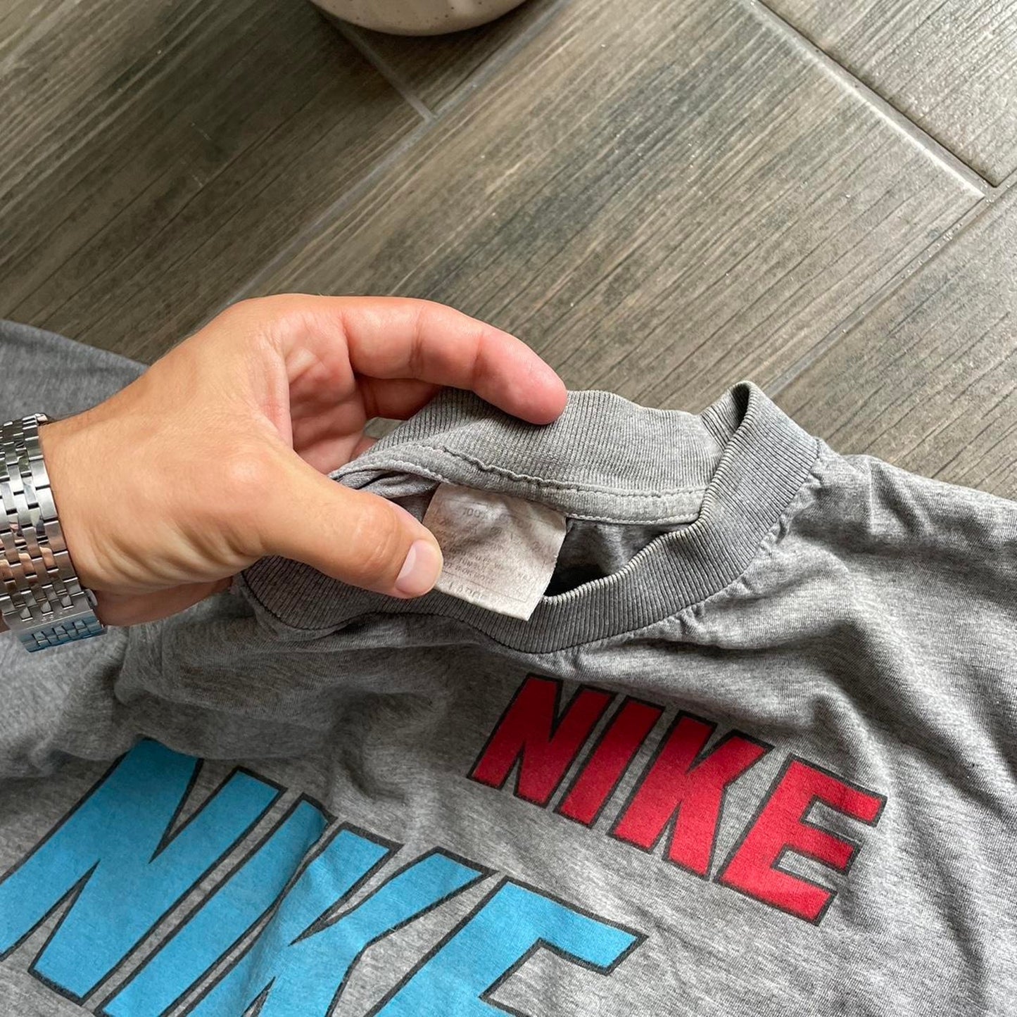 Nike grey y2k baggy vintage tee