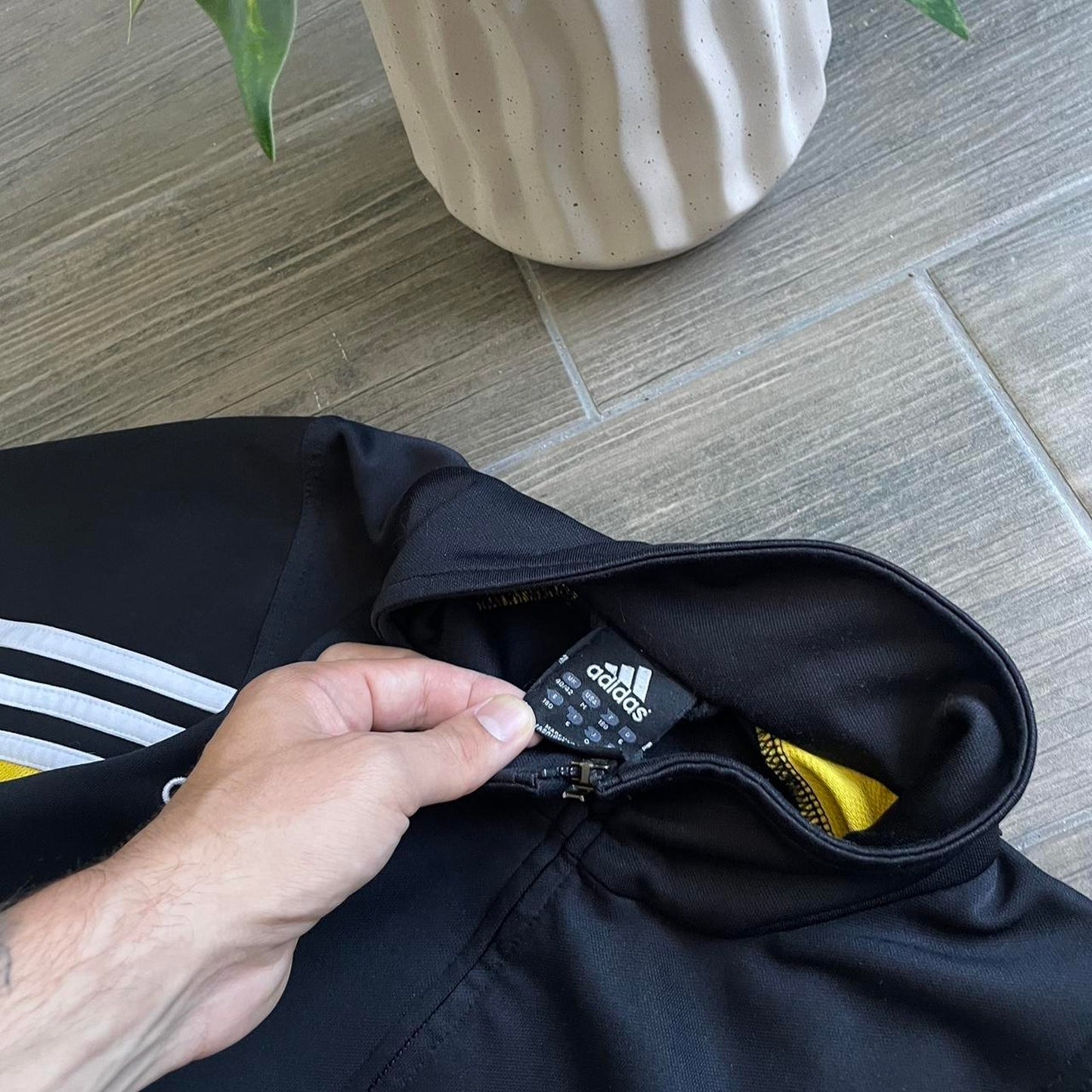 Adidas track top black y2k baggy jumper