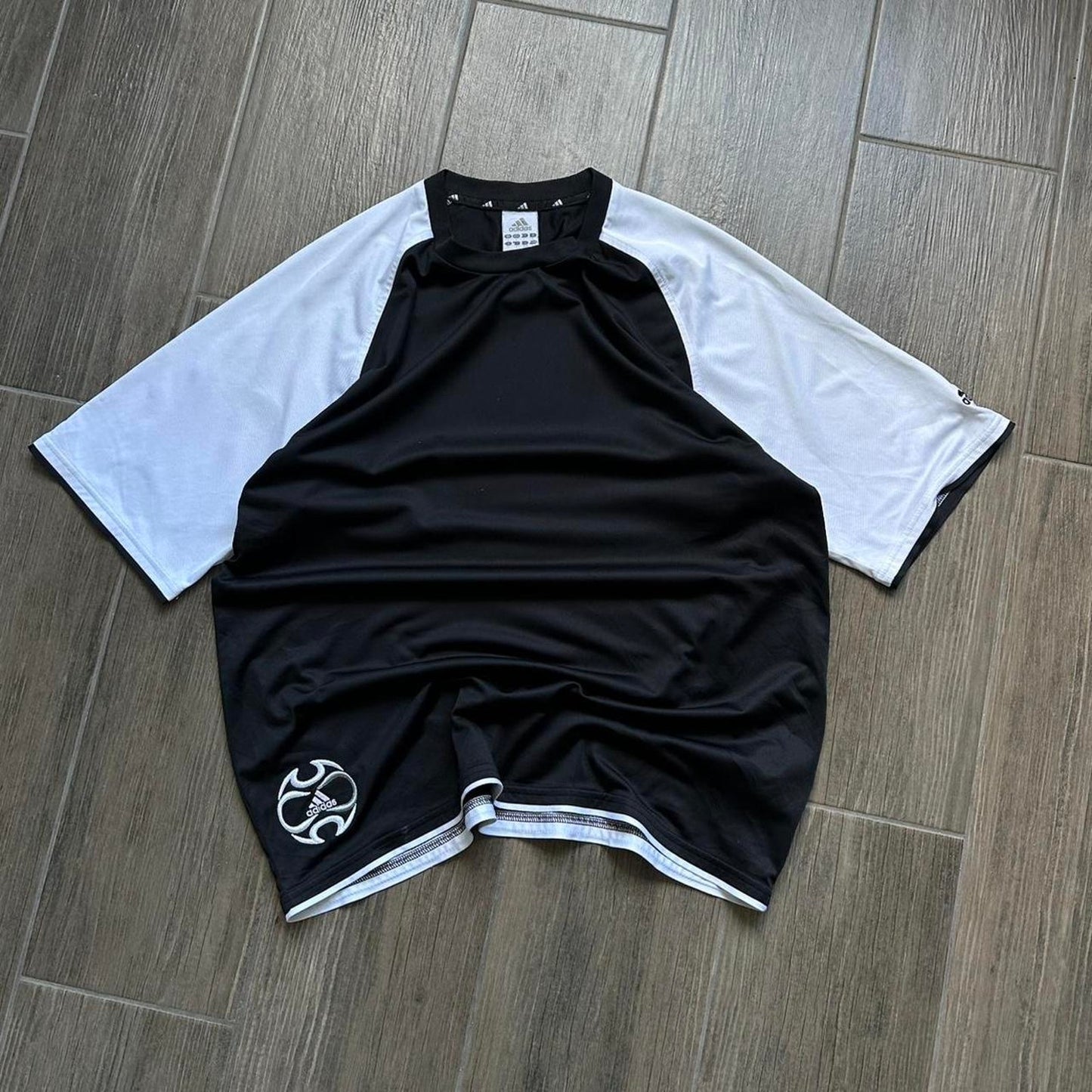Adidas black and white jersey
