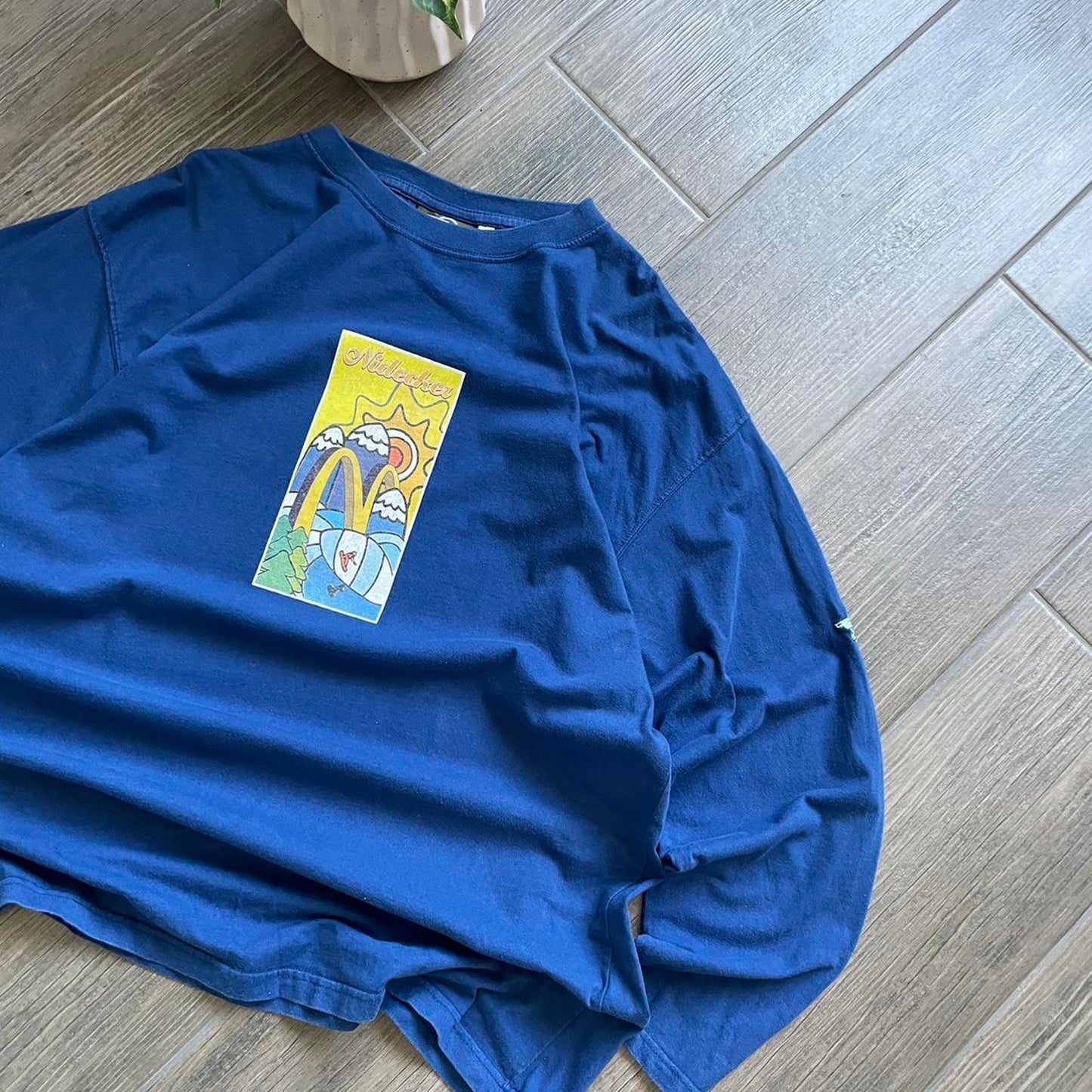 Vintage surf style long sleeve