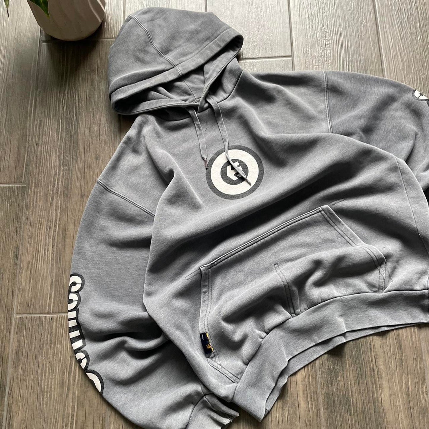 Etnies y2k skater style grey oversized L hoodie