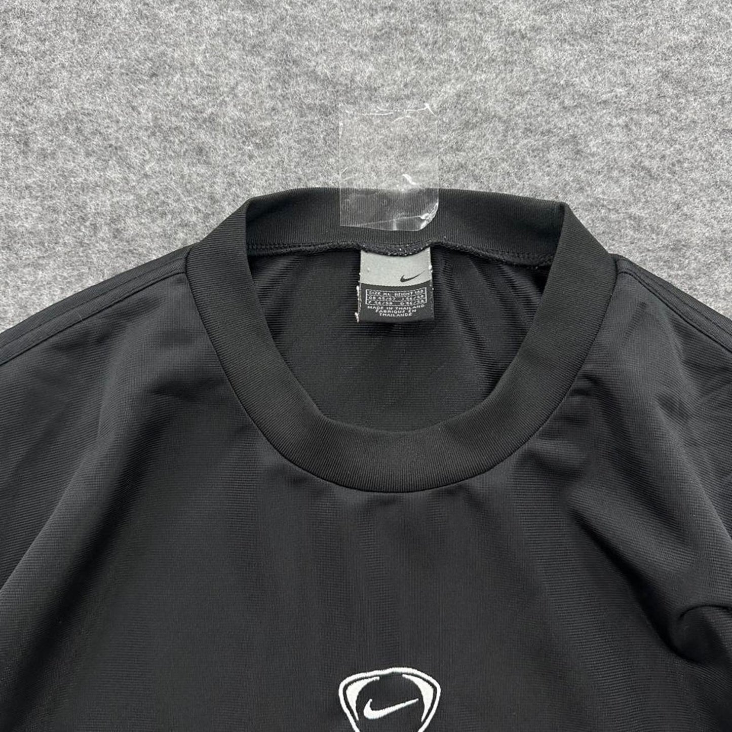 Nike black white dri fit