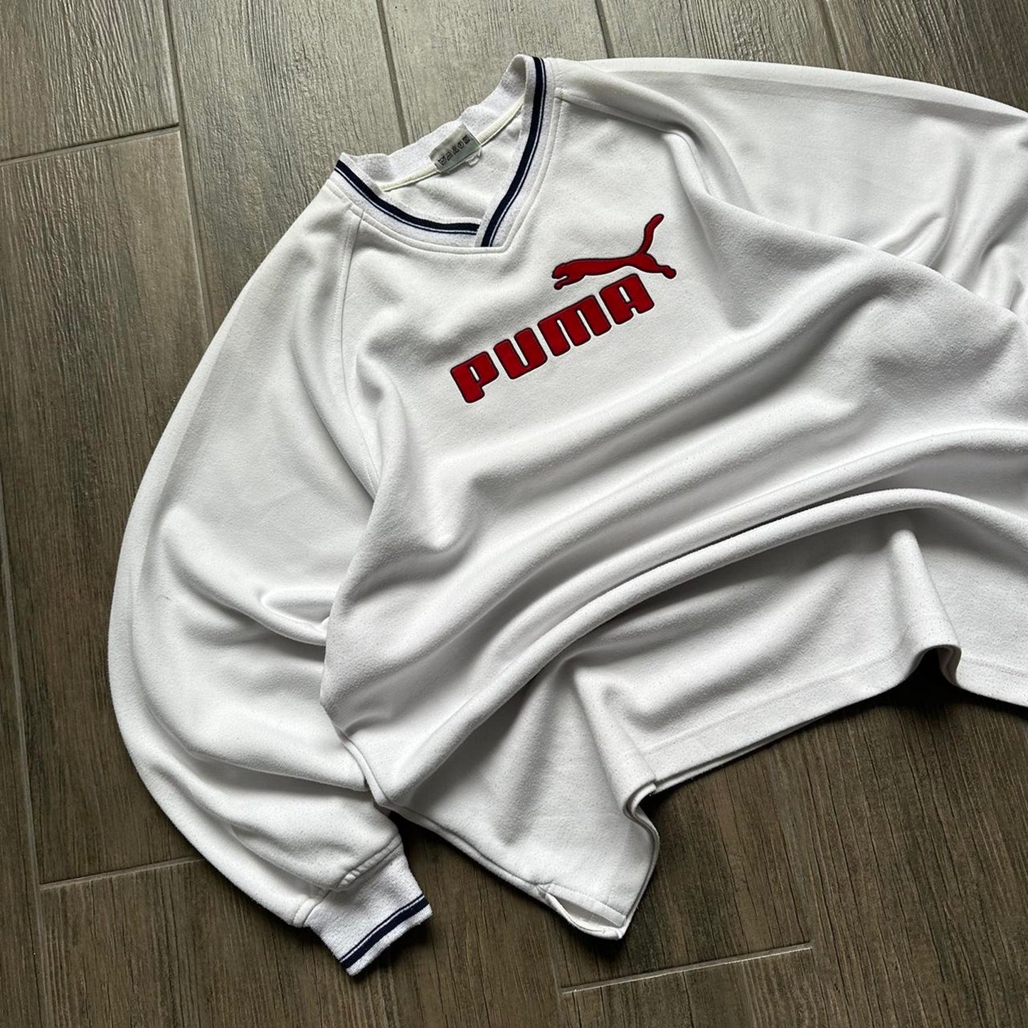 Puma white oversized y2k sport L-XL sweatshirt