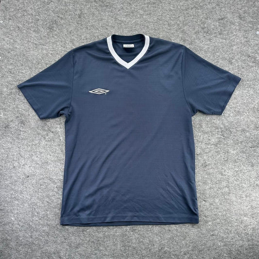 Umbro navy blue soccer jersey