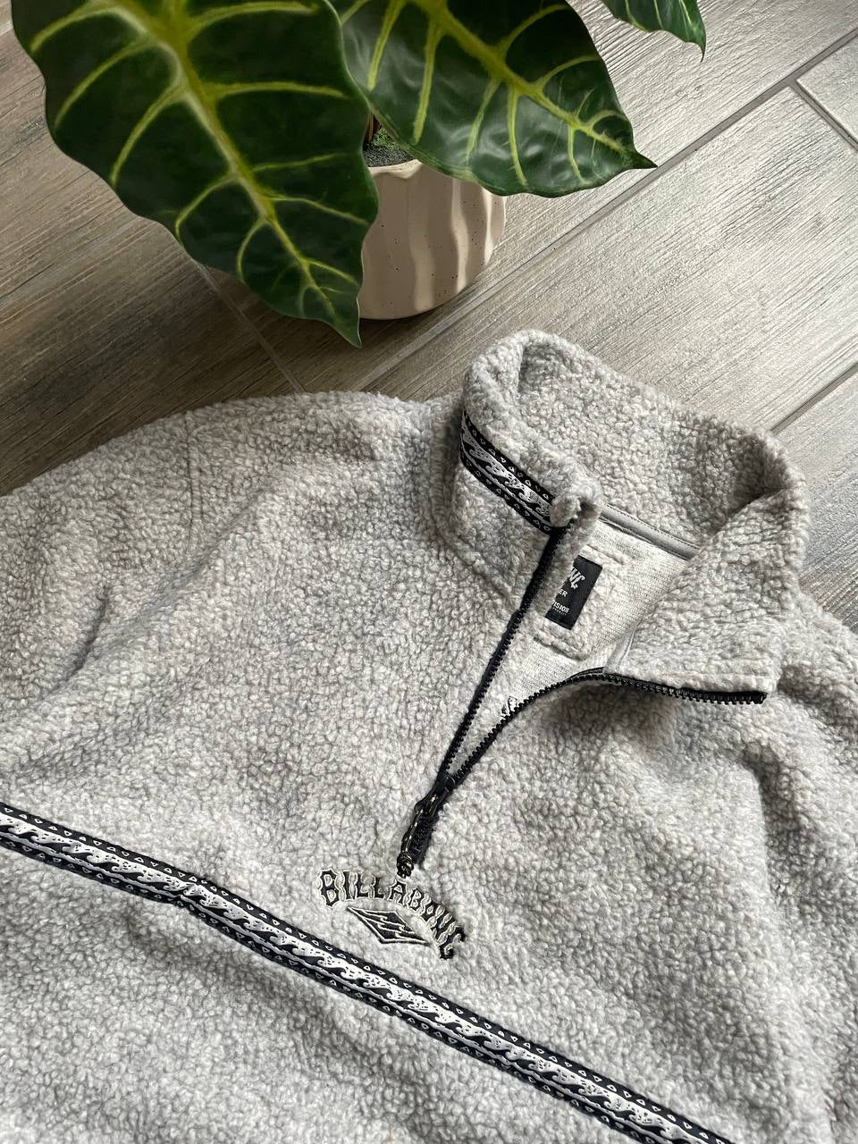 Billabong Light Grey Quarter-Zip Mock Neck Teddy Fleece Pullover