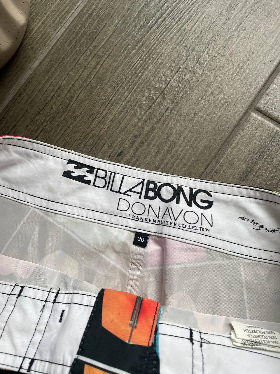 Billabong surf board y2k shorts