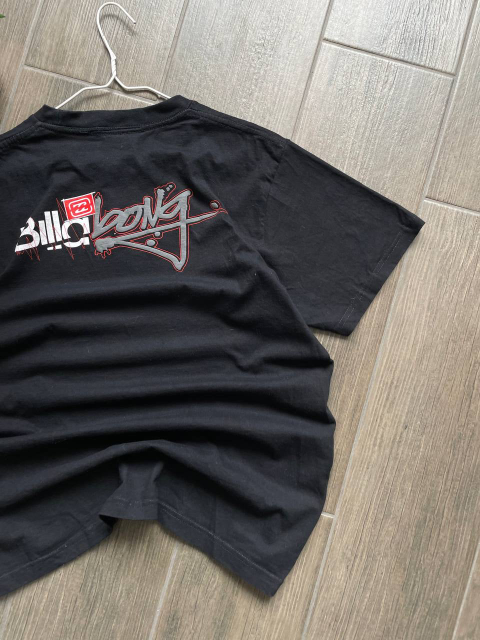 Billabong black y2k baggy vintage tee