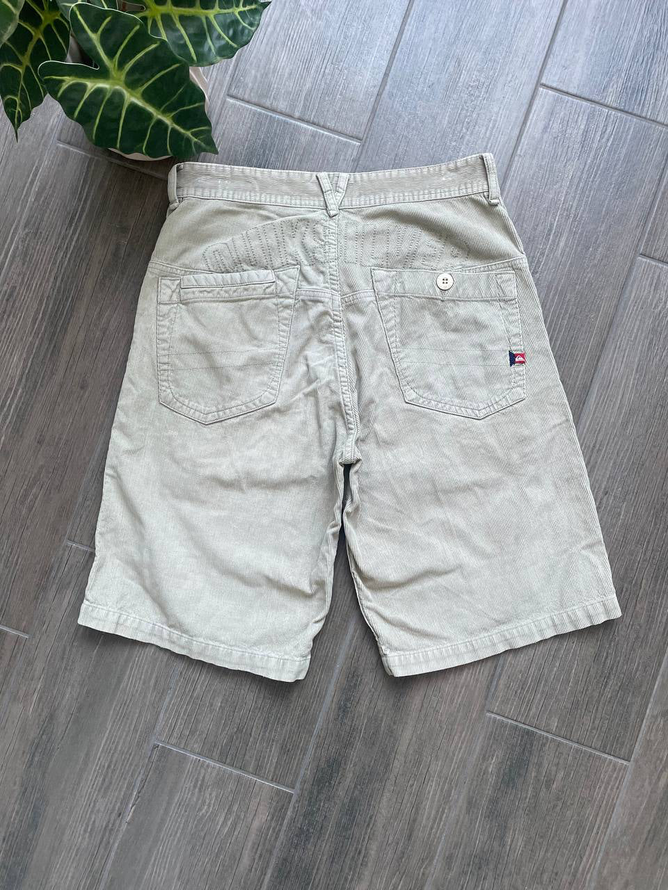 Quiksilver vintage baggy velour y2k shorts