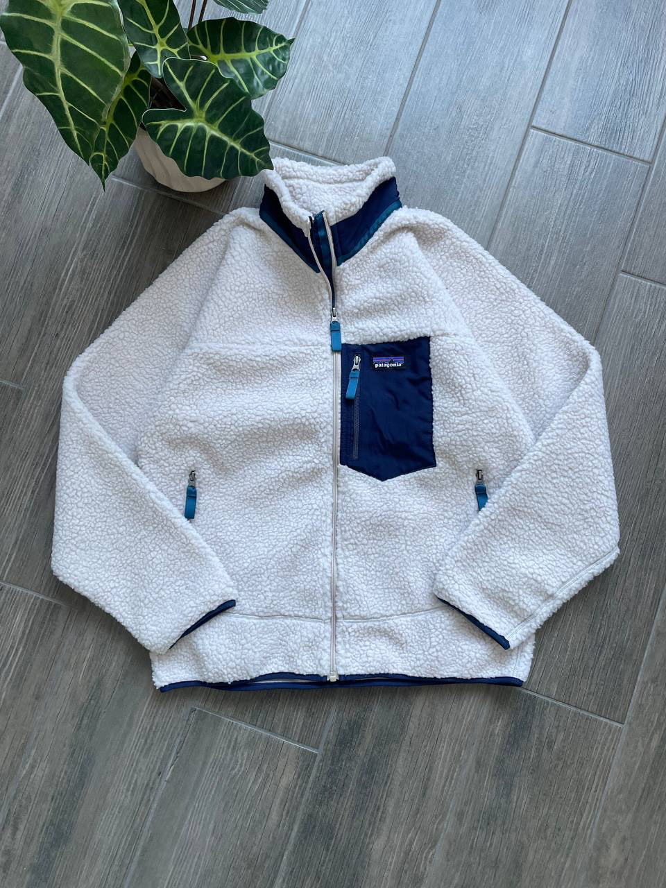 Patagonia Retro-X Fleece Jacket - White/Navy