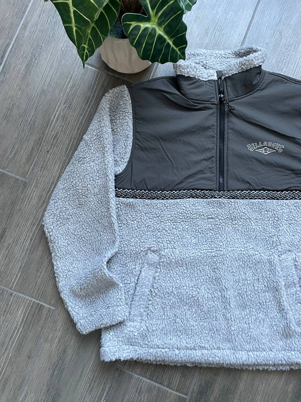 Billabong fleece teddy winter jumper