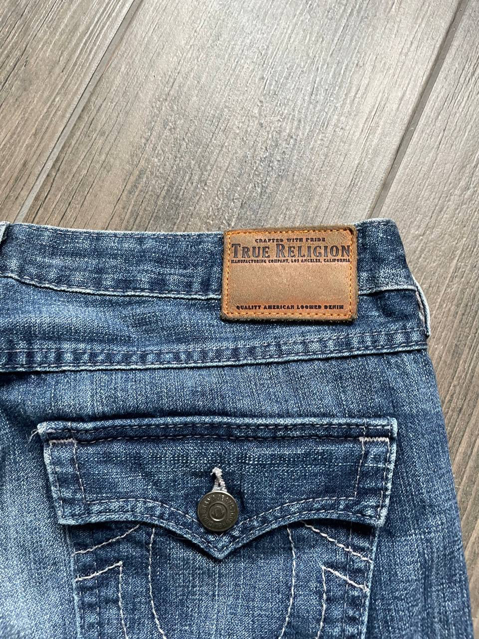 True Religion distressed vintage y2k jeans