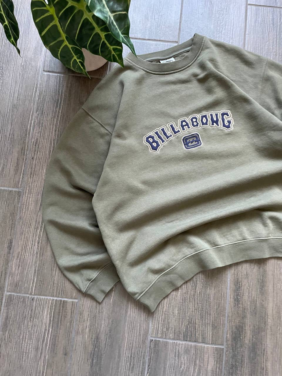 Billabong Olive Green Vintage Sweatshirt