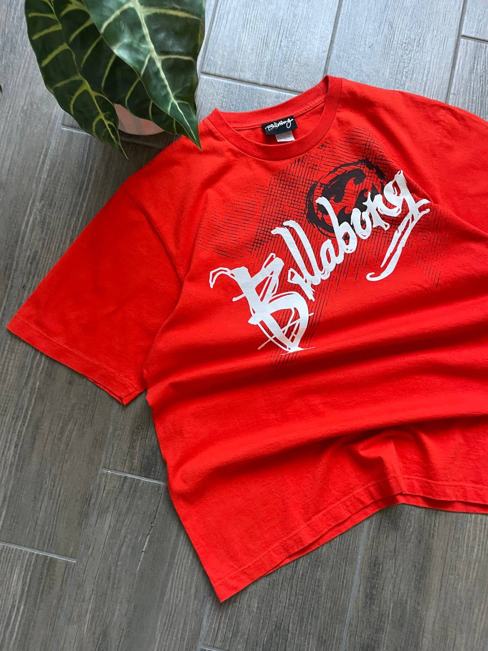 Billabong Vintage Red Graphic T-Shirt