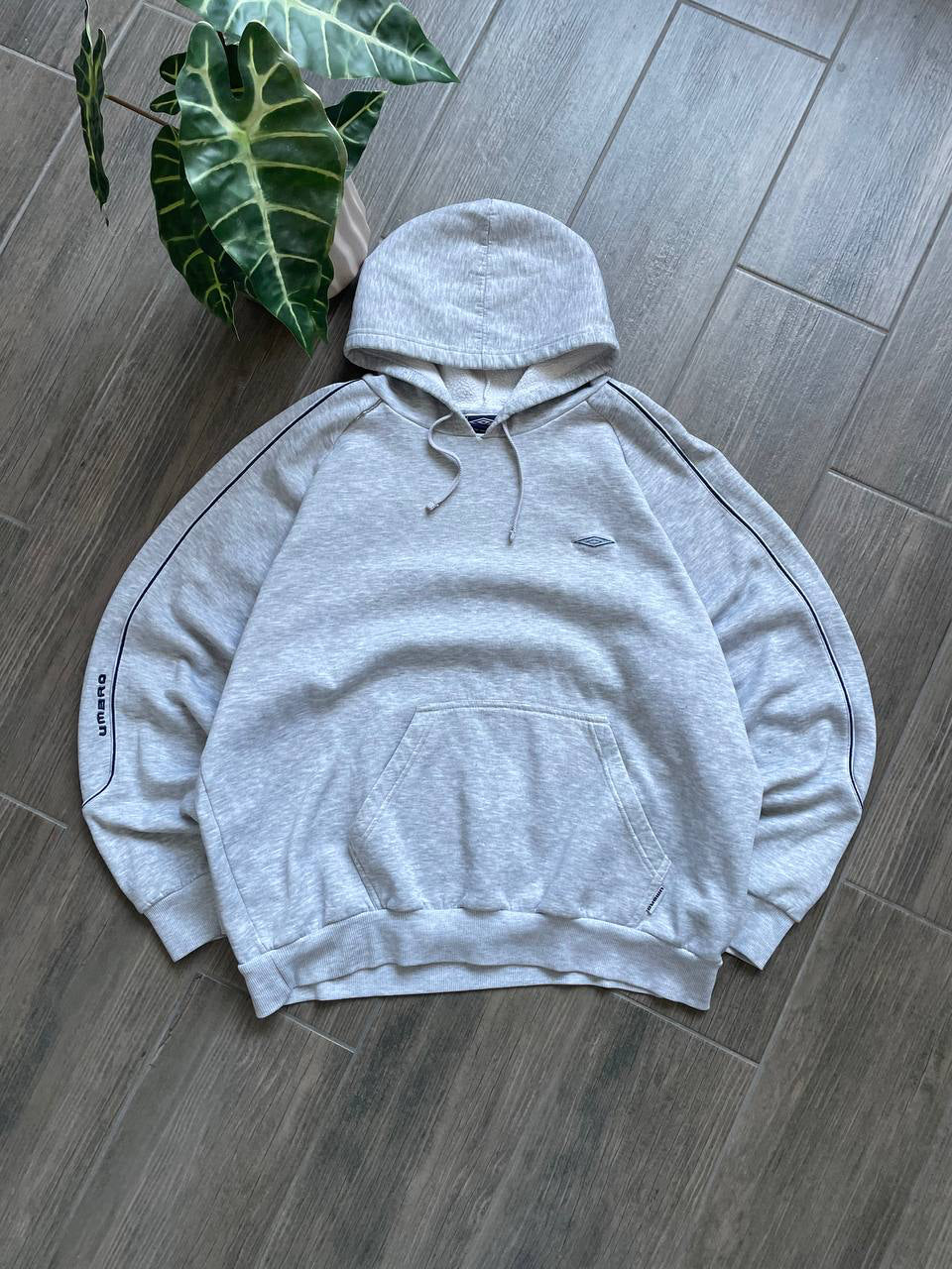 Vintage Umbro Grey Oversized Hoodie