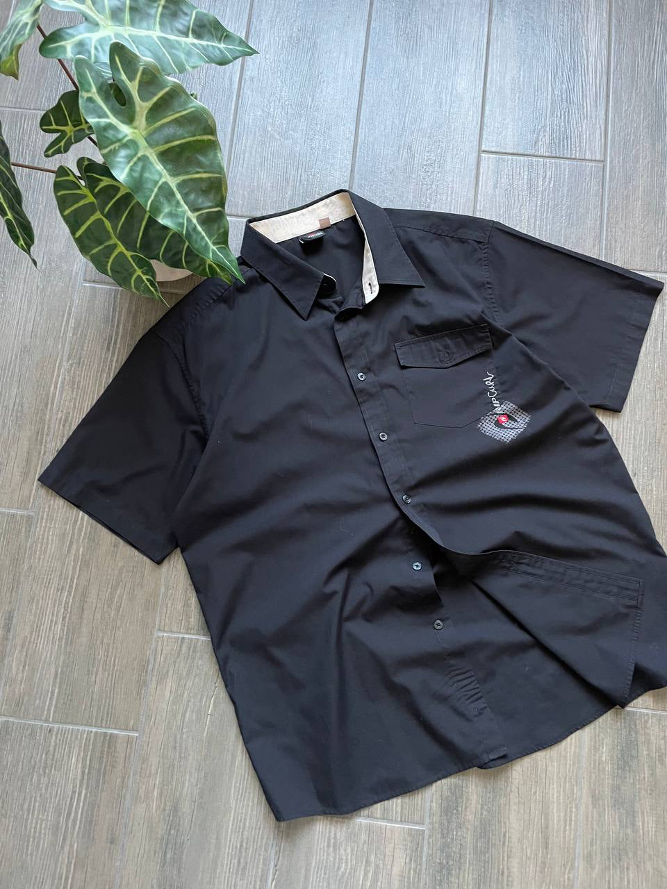 Rip Curl Vintage Black Short-Sleeve Button-Up Shirt