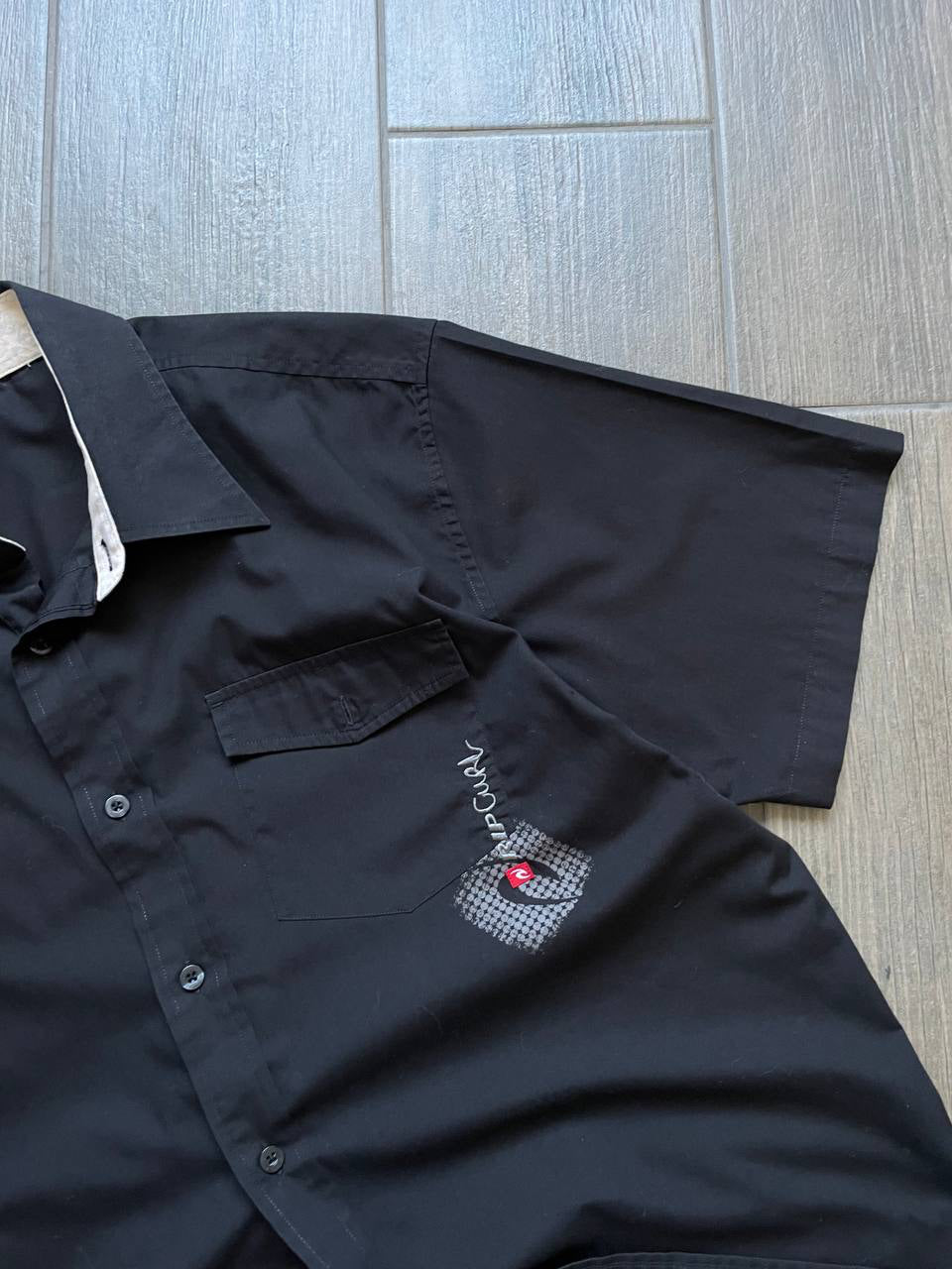 Rip Curl Vintage Black Short-Sleeve Button-Up Shirt