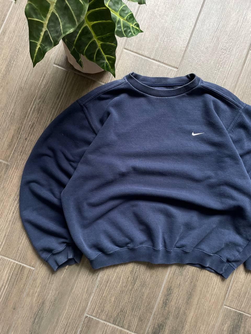 Nike boxy fit vintage baggy skater style sweatshirt