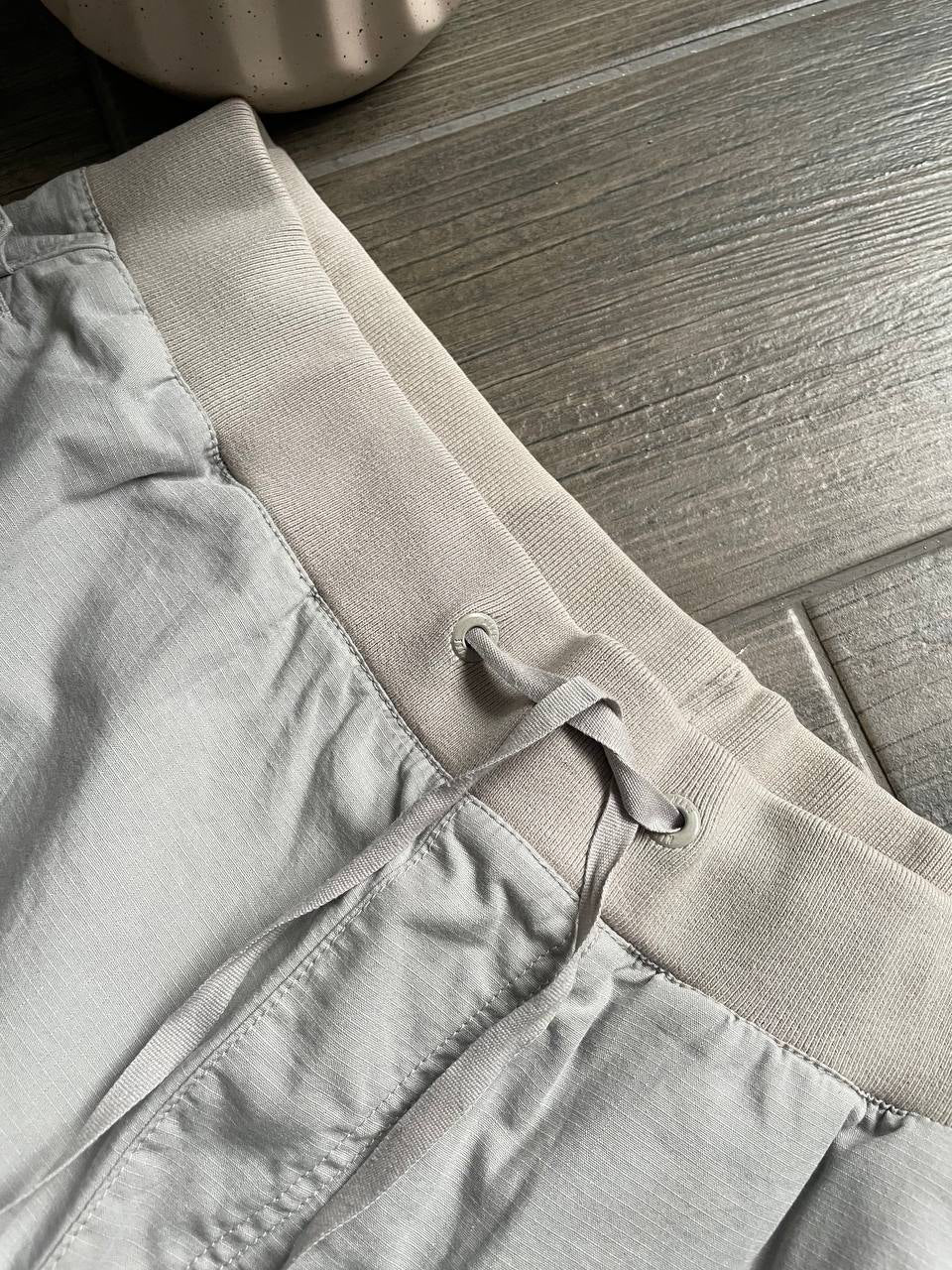 Nike vintage cargo baggy y2k pants