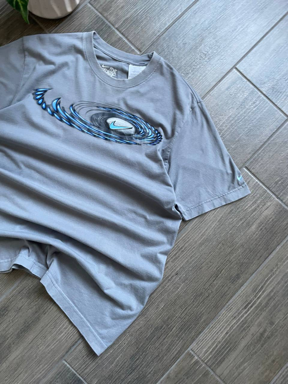 Nike Storm Swirl Graphic T-Shirt