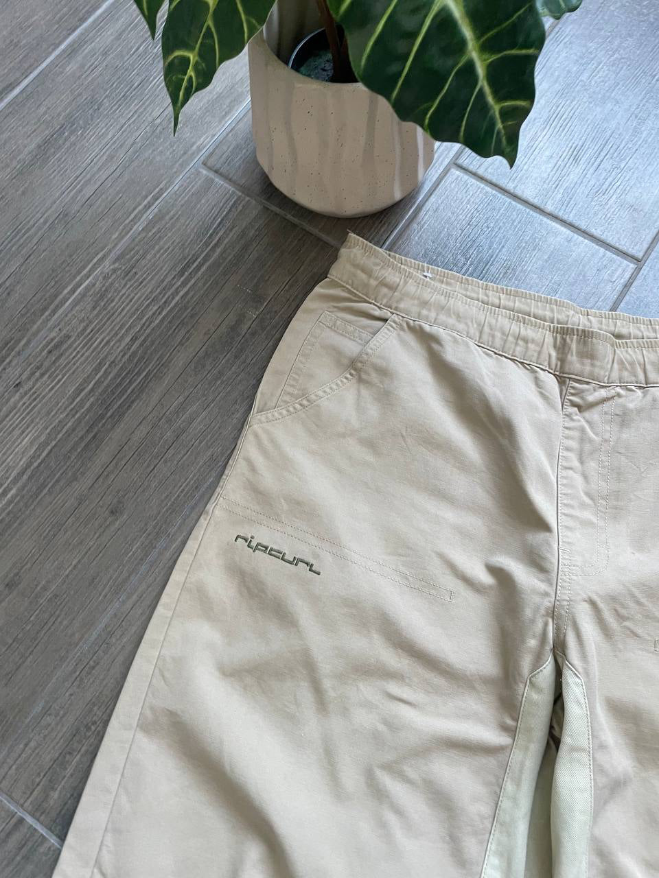 Rip Curl vintage surf board y2k shorts