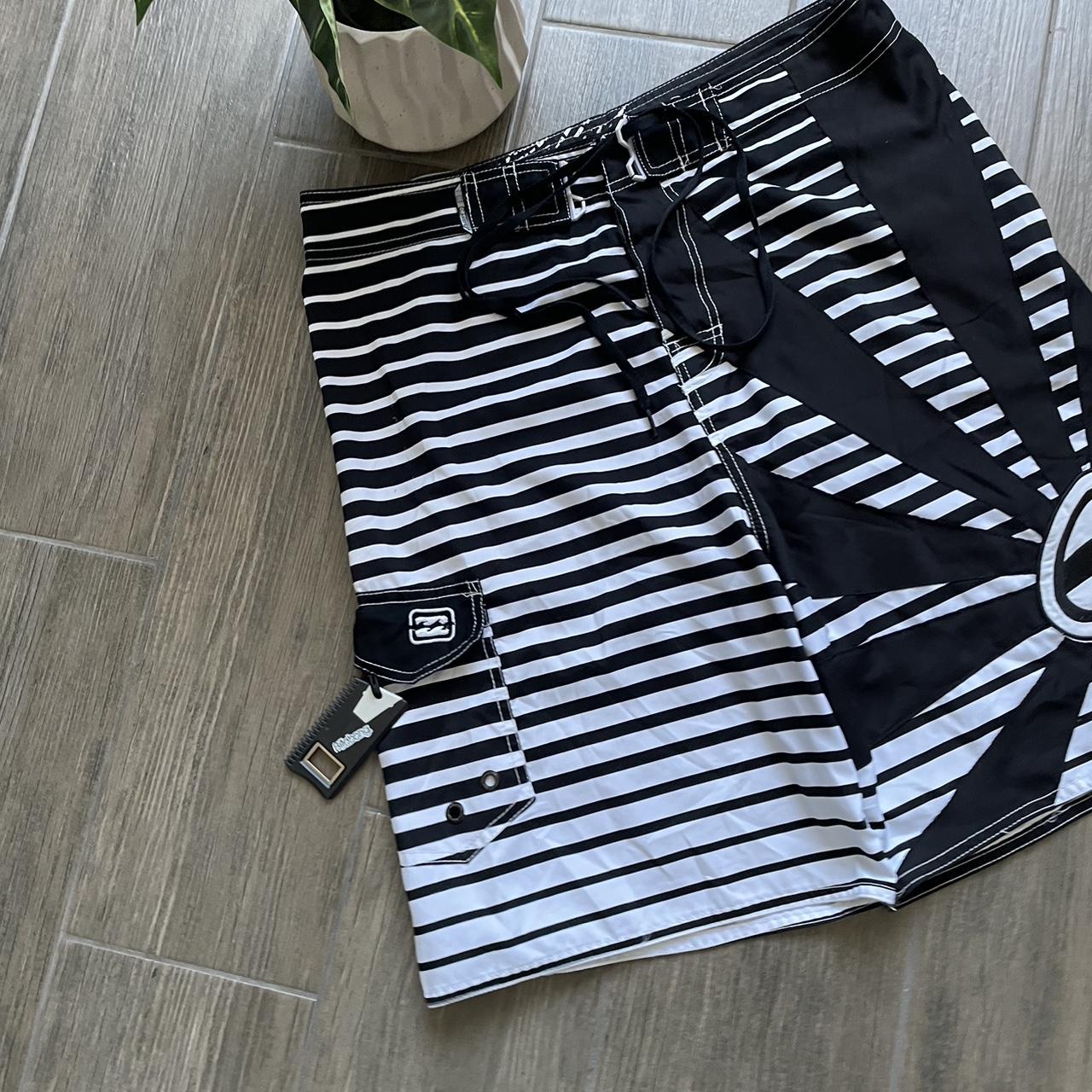 Billabong y2k nylon surf shorts