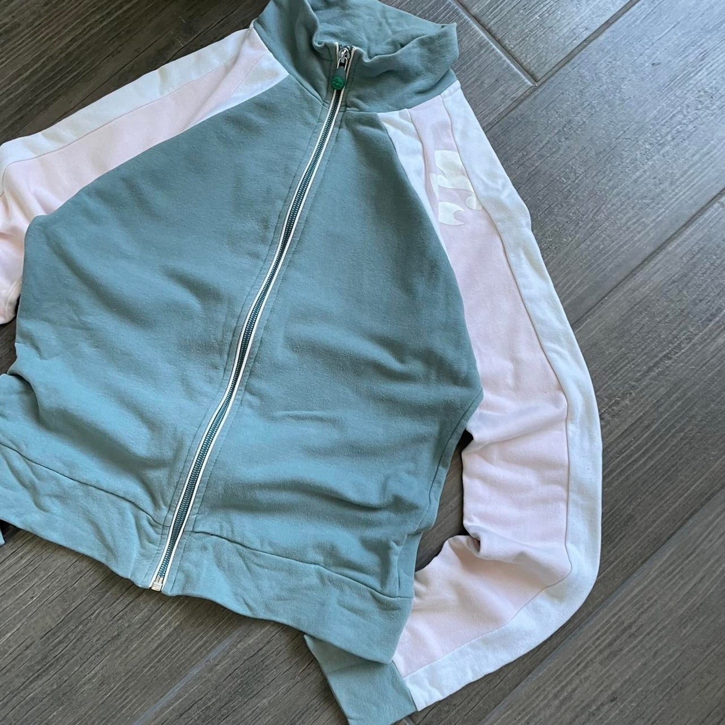 Billabong y2k women surf jumper