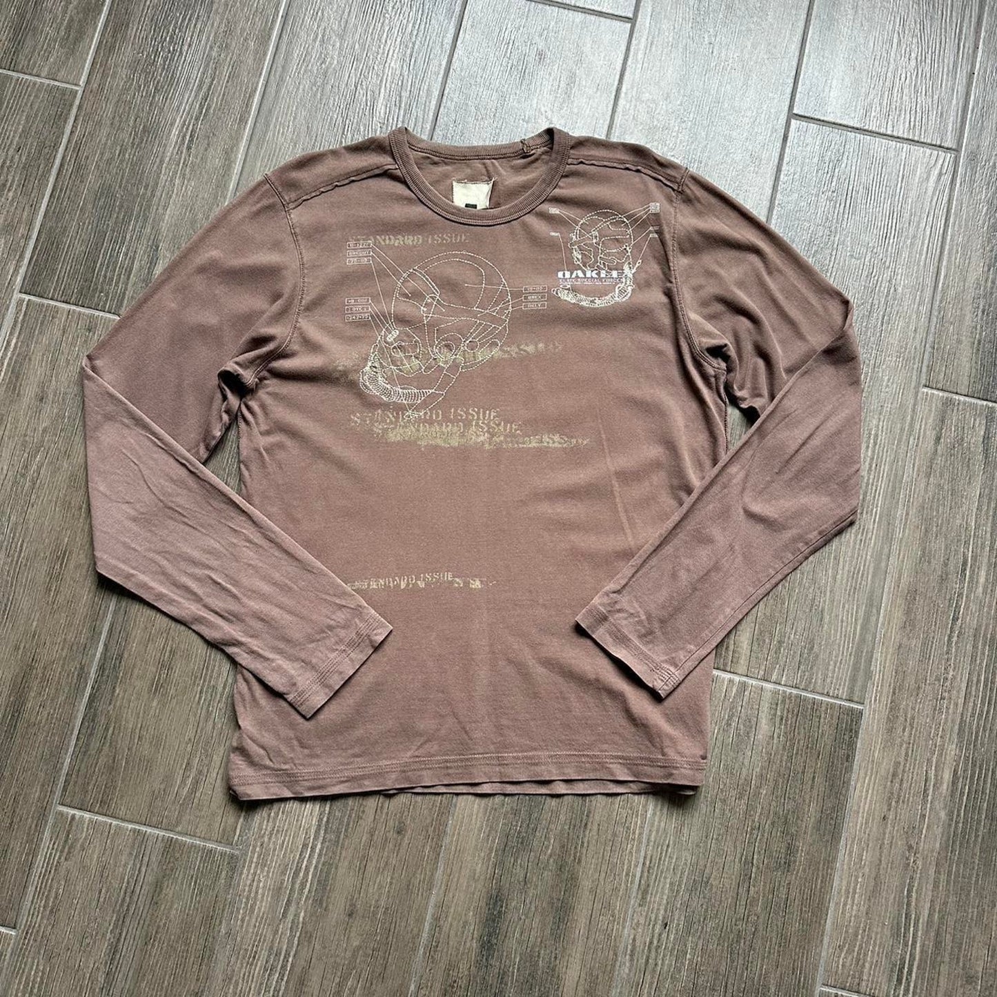 Oakley vintage brown long sleeve