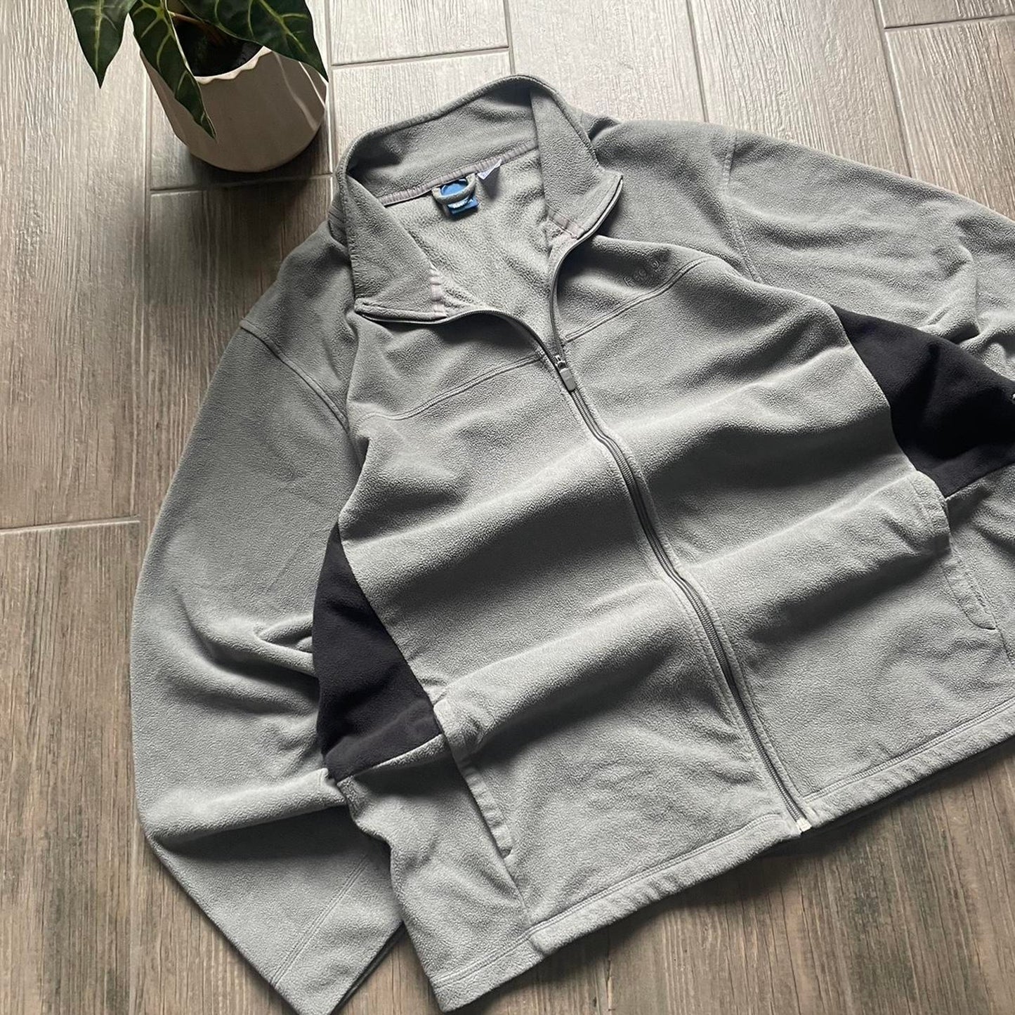 Reebok grey boxy fit y2k XXL jumper