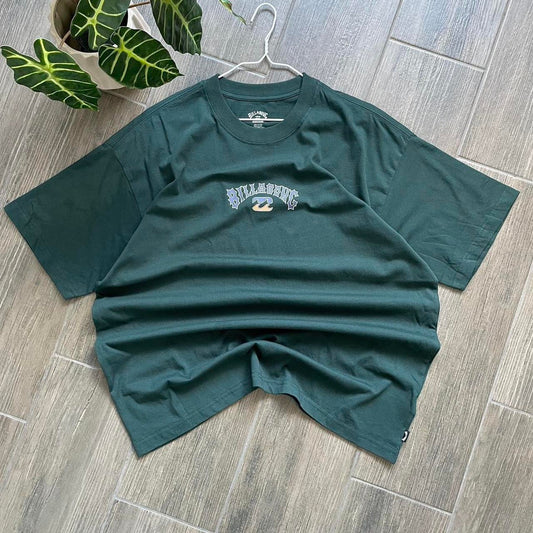 Billabong y2k baggy vintage t-shirt