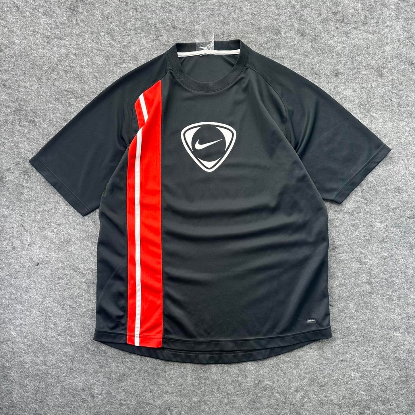 Nike dri fit black t shirt with