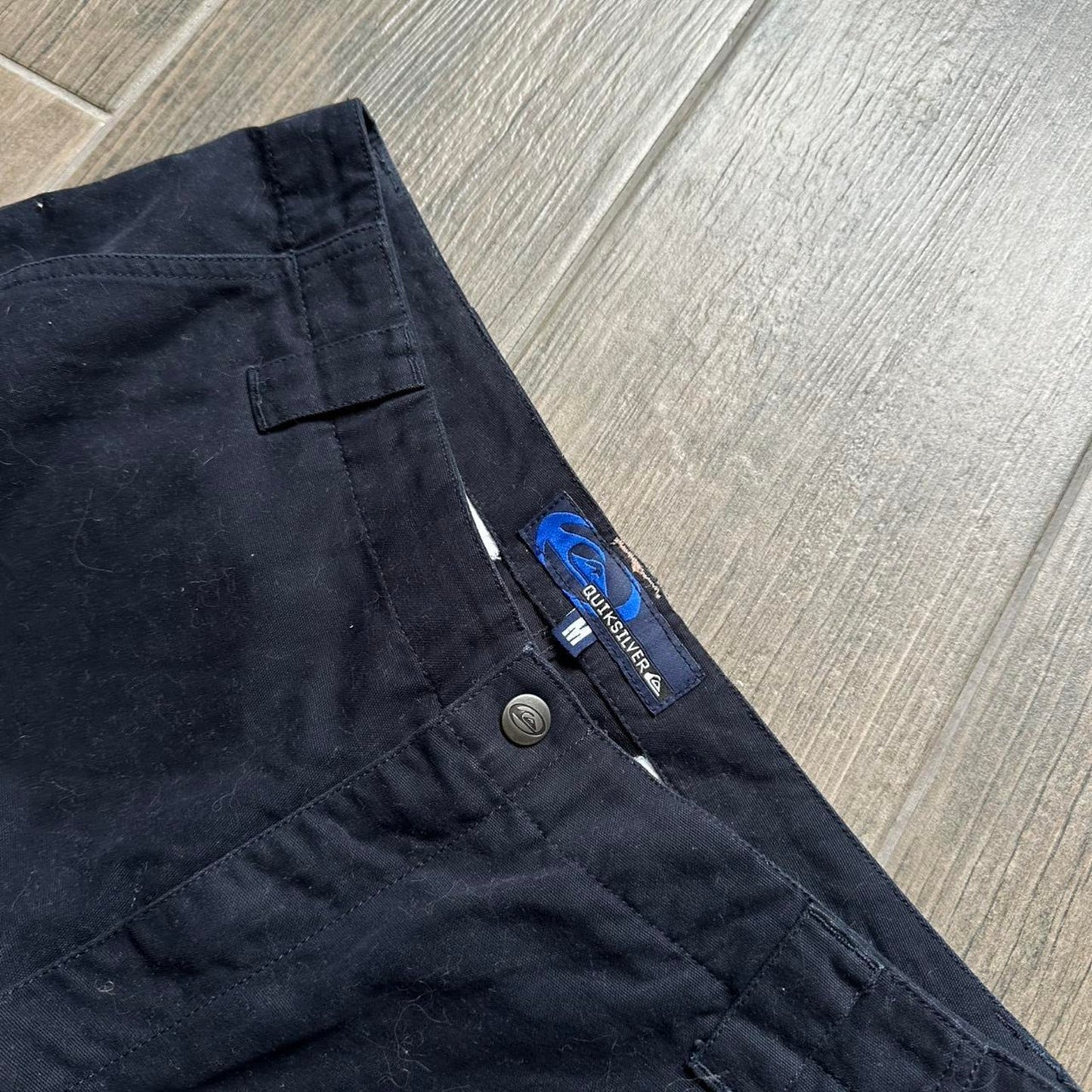 Quiksilver vintage black cargo shorts