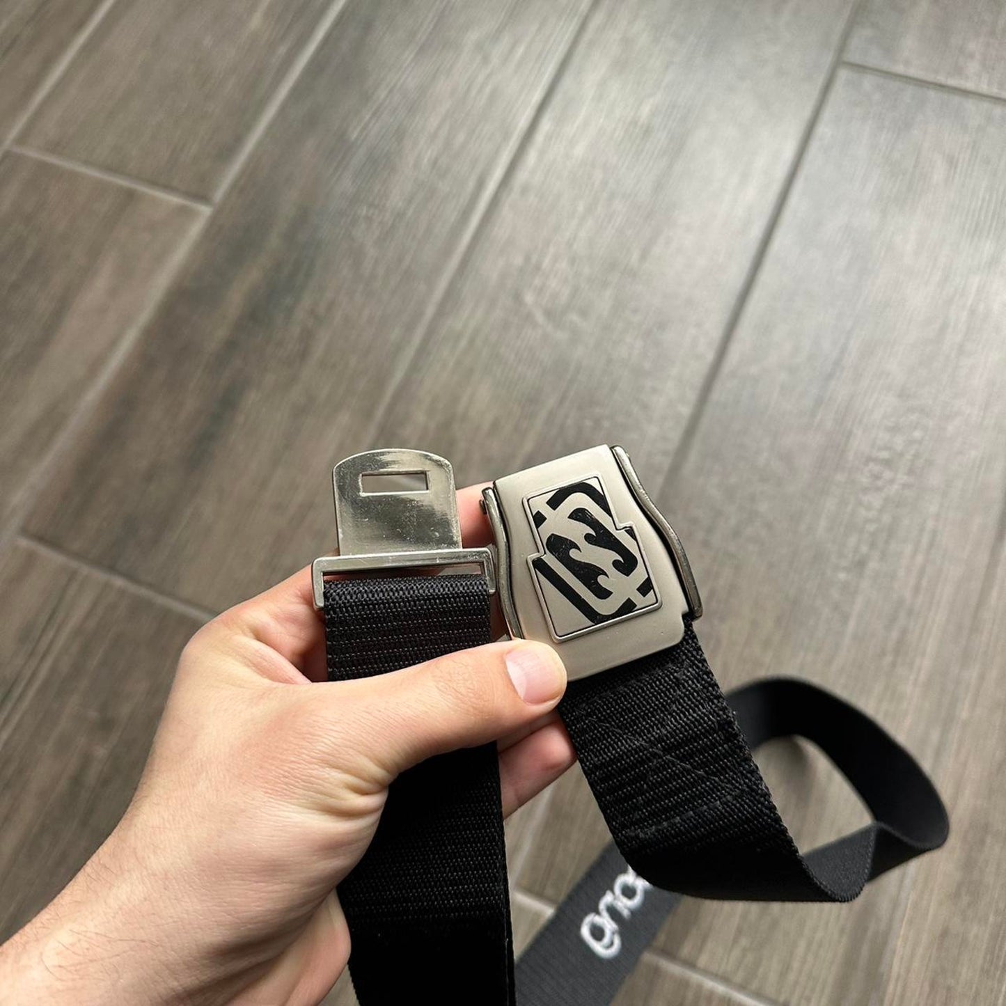 Billabong black belt with silver