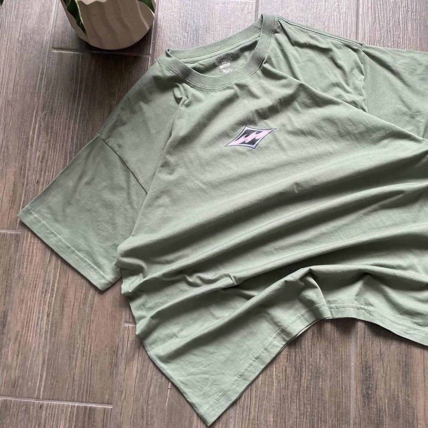 Billabong baggy surf y2k tee