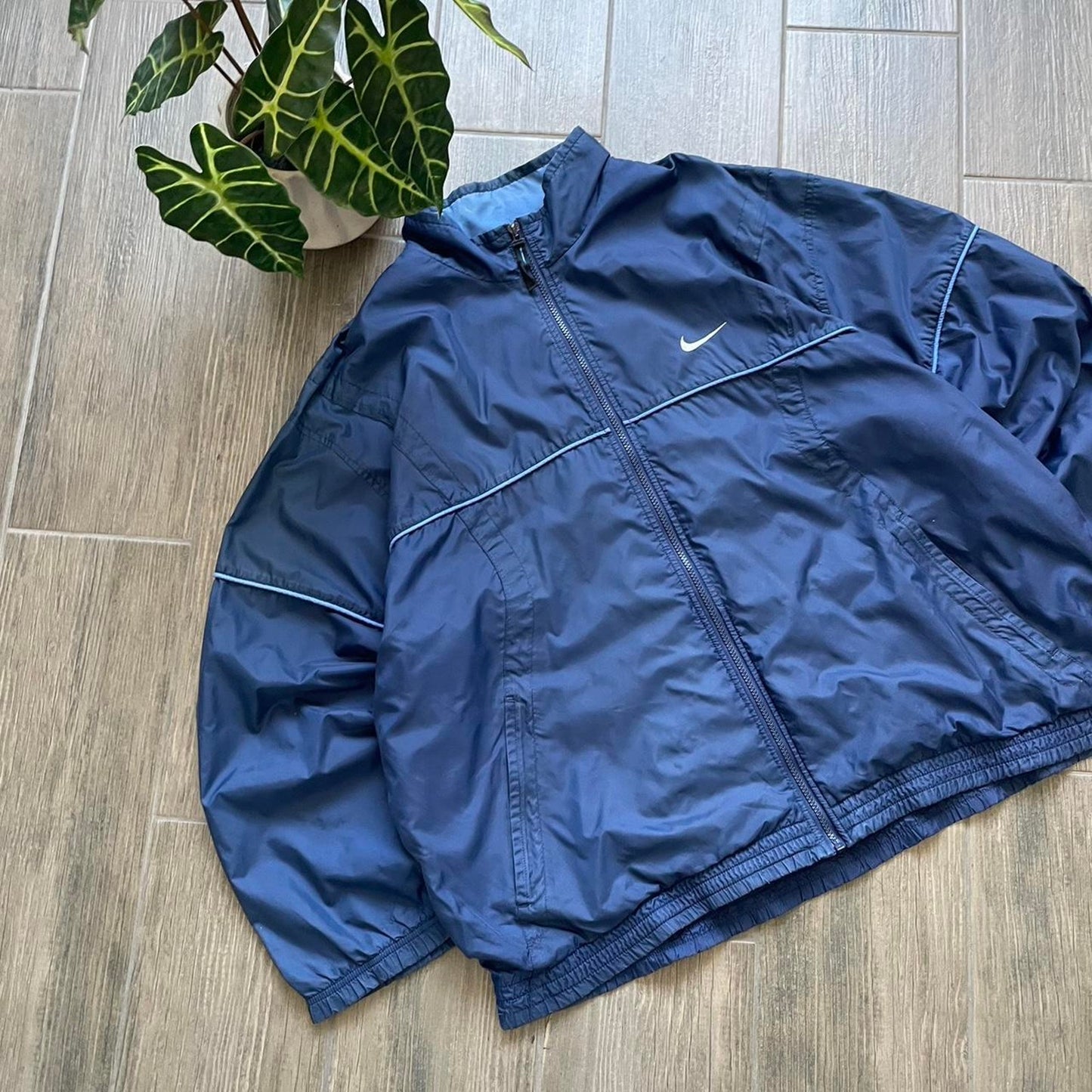 Nike nylon y2k baggy vintage jacket