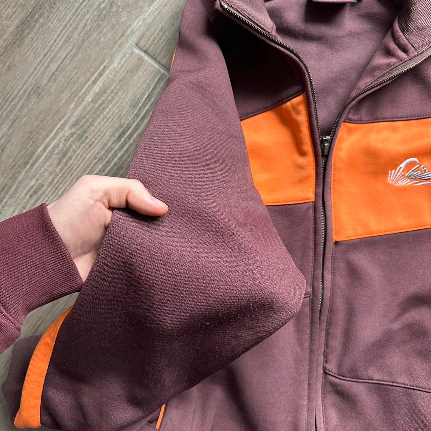 Quiksilver women brownorange zip up