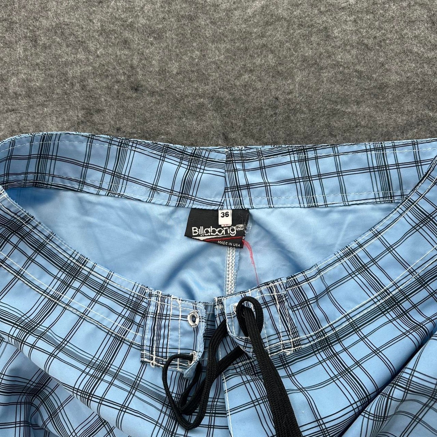 Y2k billabong blue and black