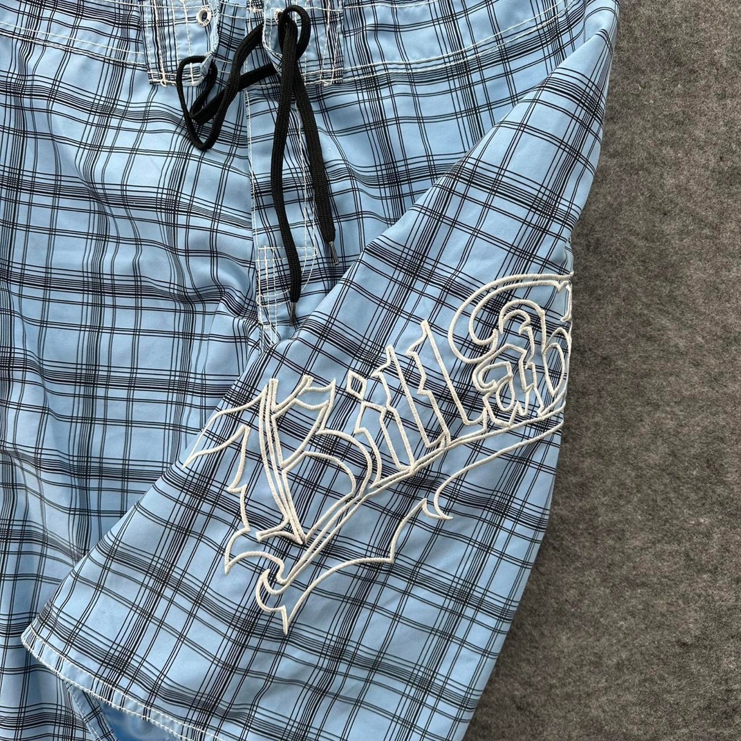 Y2k billabong blue and black