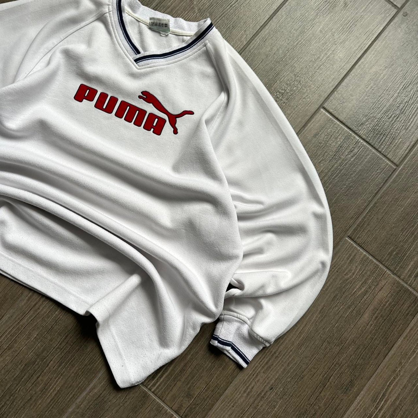 Puma white oversized y2k sport L-XL sweatshirt