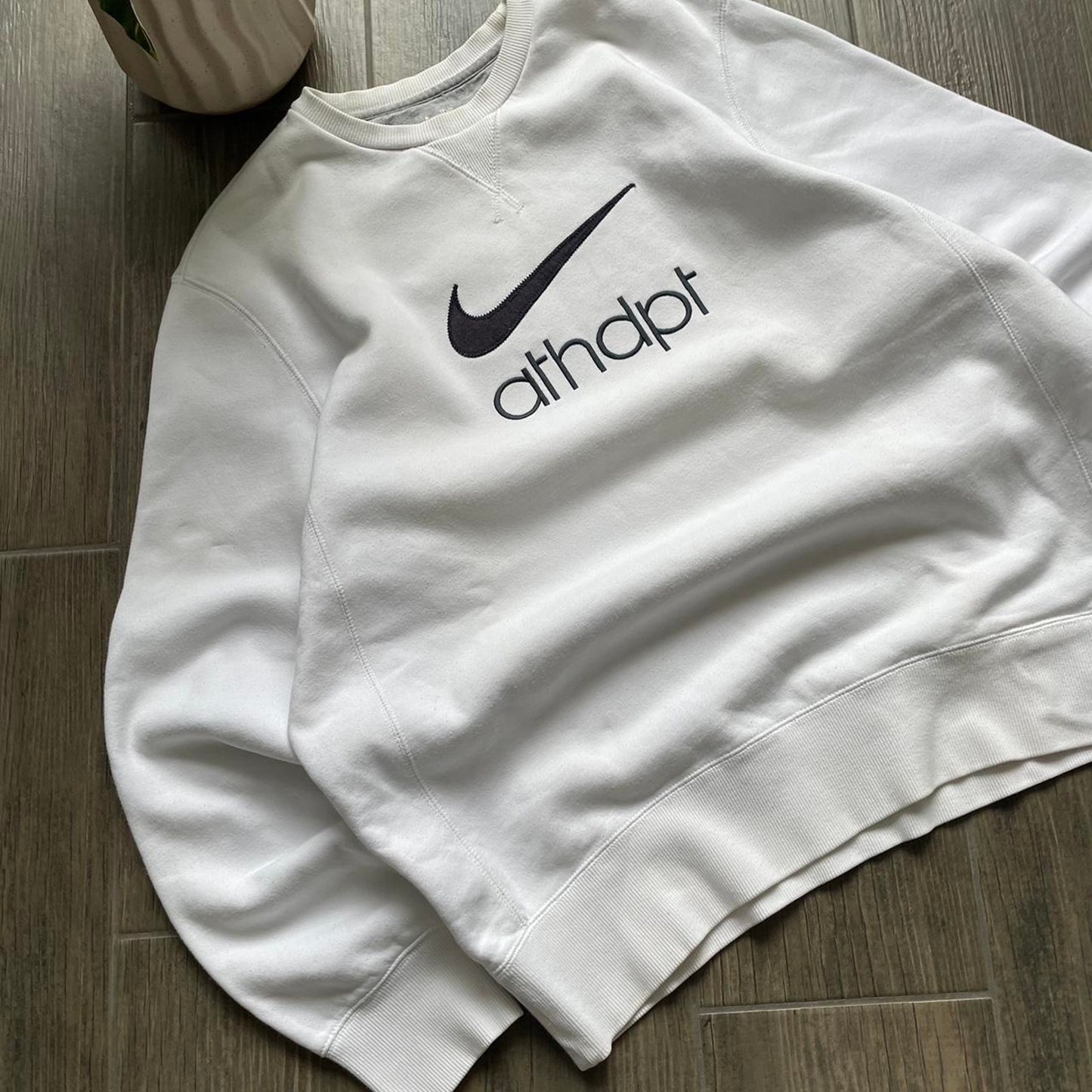 Nike streetwear big swoosh vintage Oversized XL sweatshirt