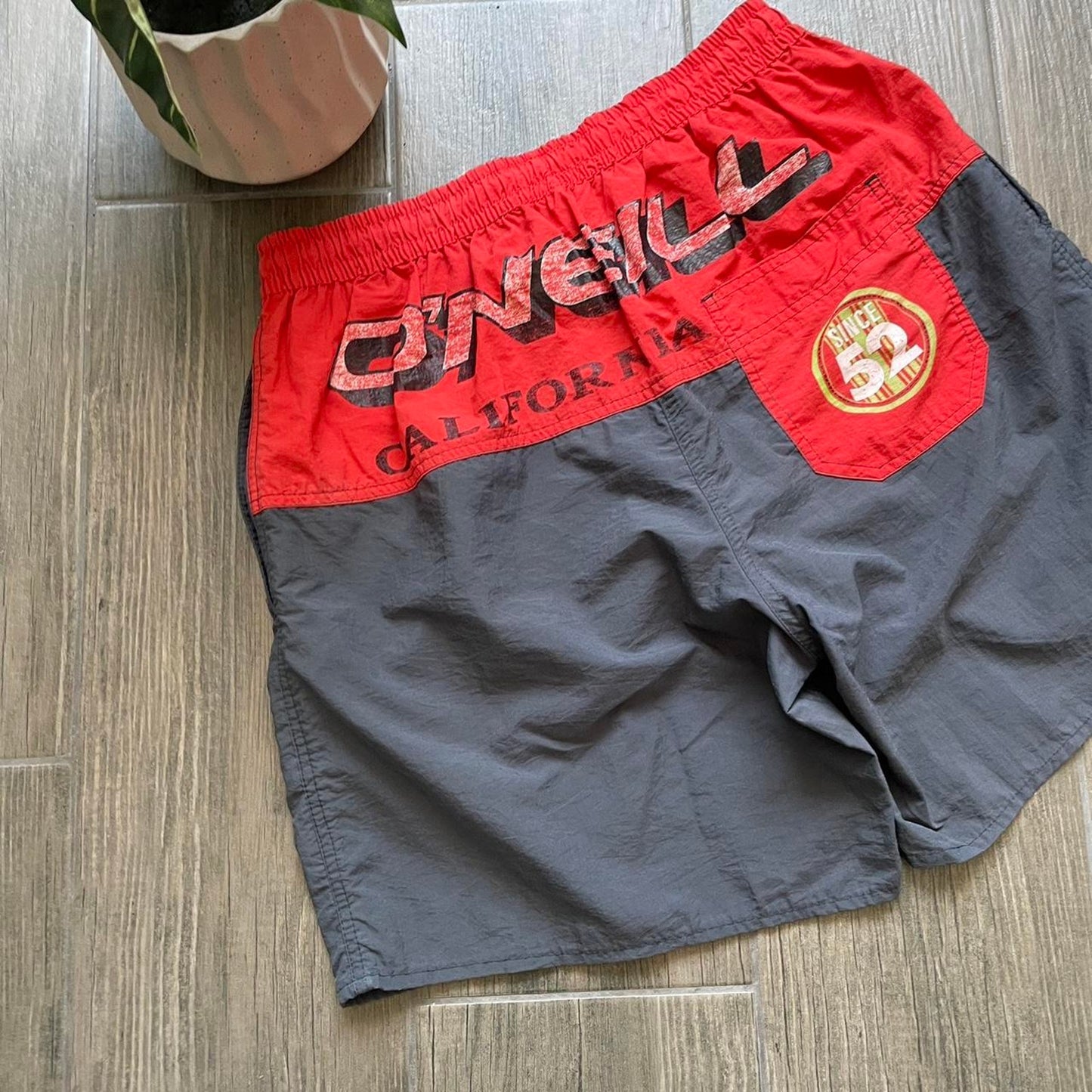 Oneill nylon vintage baggy shorts