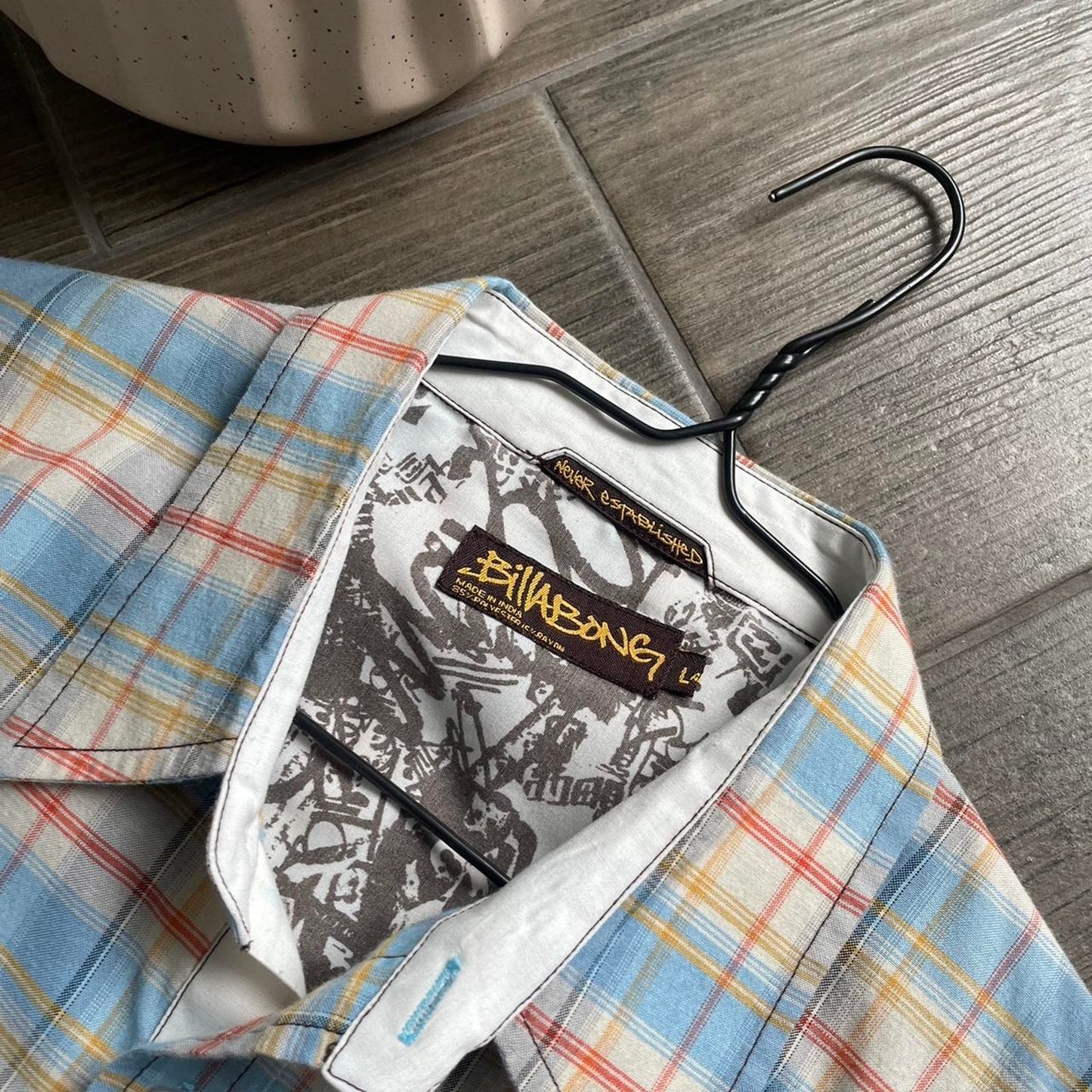 Billabong Hawaii style summer surf shirt