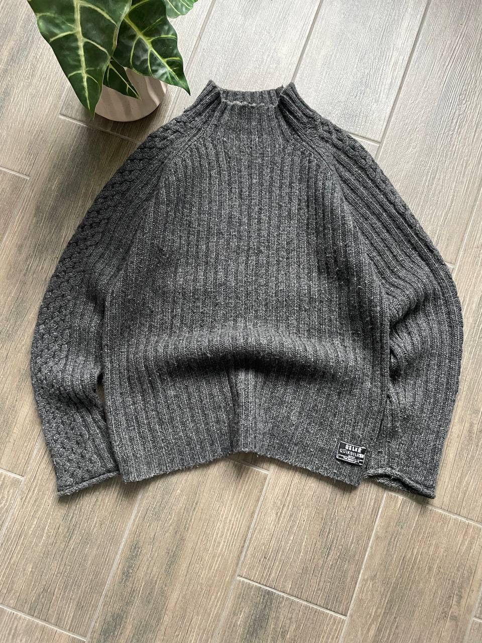 Quiksilver vintage baggy knitted jumper