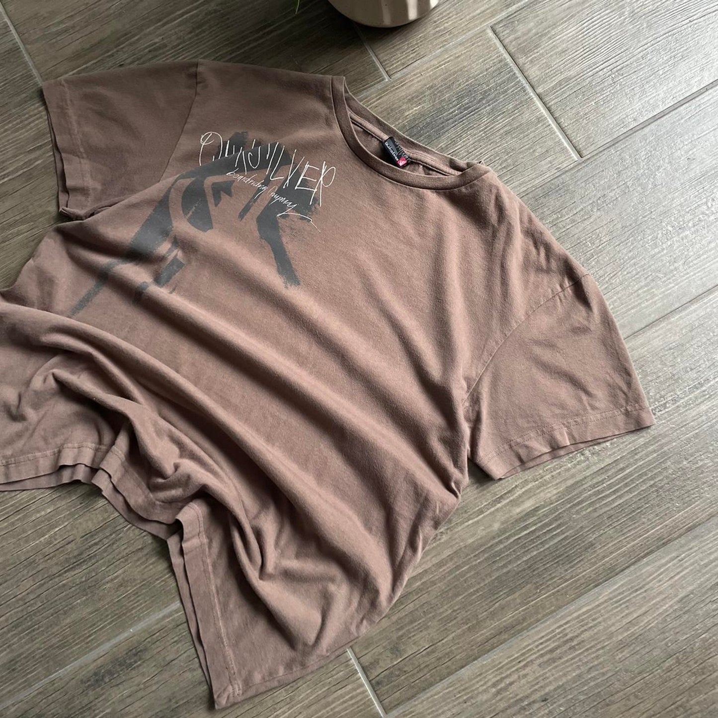 Quiksilver surf wear y2k vintage brown baggy M tee