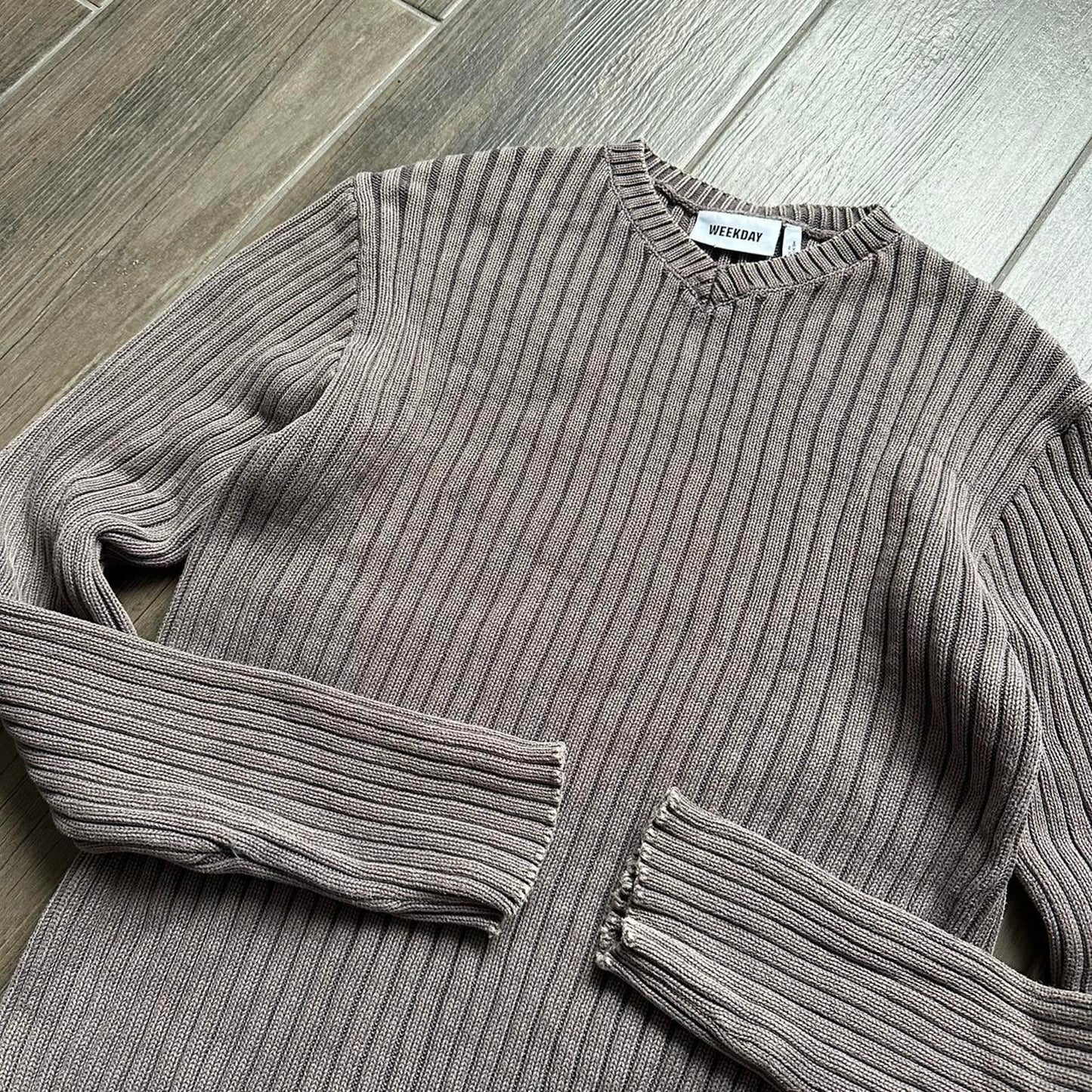 Y2k Japanese style knitted S-M sweater