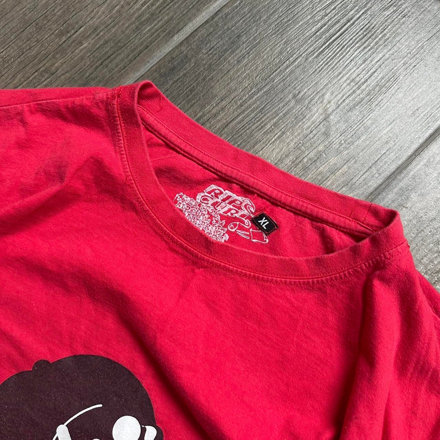 Rip curl red graphic tee
