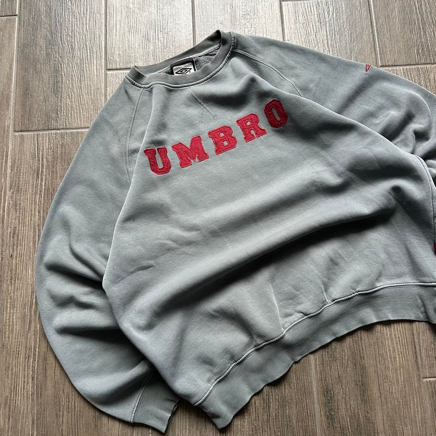 Umbro grey oversized y2k sport XXL sweatshirt